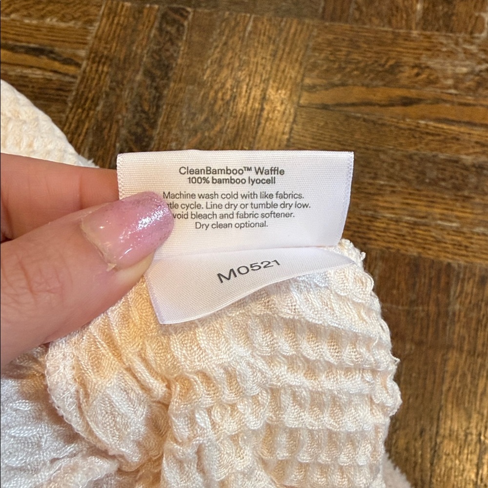 Ettitude Natural Waffle Hair Towel with Tag - Picture 4 of 5